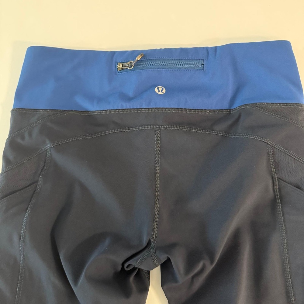 Lululemon Run Times Crop Leggings Blue Navy Mesh Pockets Size 6